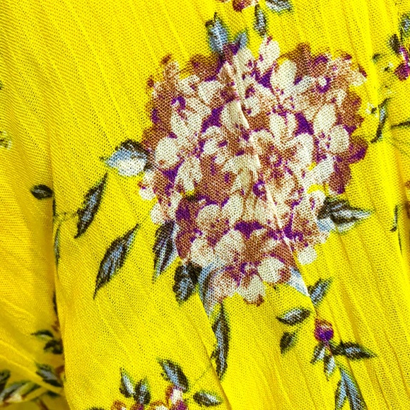 Staccato Yellow Surplice Smocked Waist Floral  Print Blouse - Picture 13 of 16